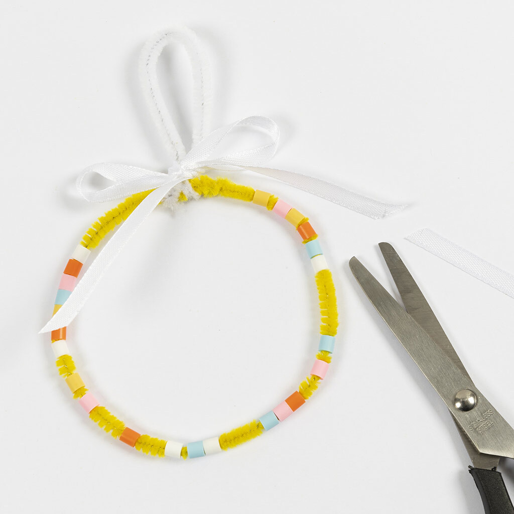 knutselen pasen paashangker maken stap 5