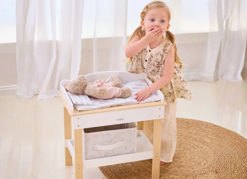 Poppenhoek speelgoed verzorgingstafel